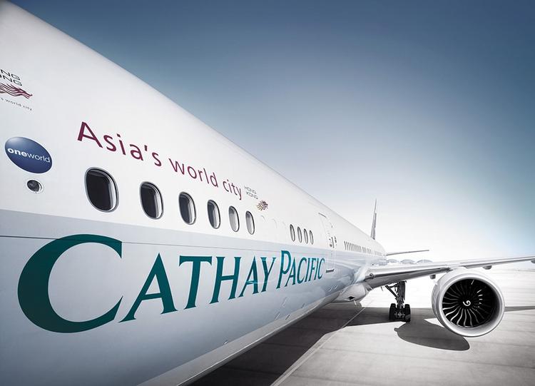 Cathay Pacific «посоветовала» экипажам сделать прививки под угрозой увольнения