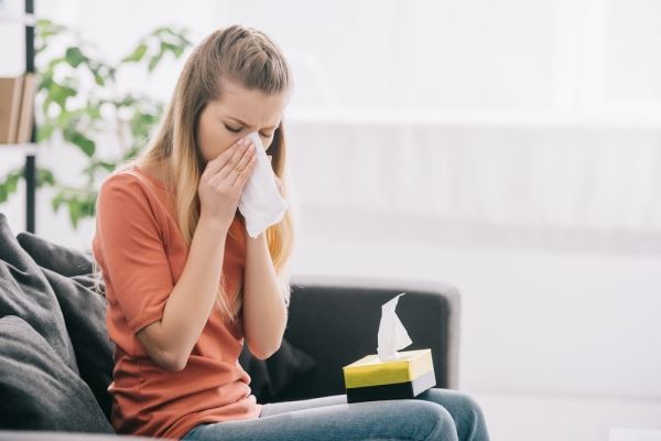 Как отличить сезонную аллергию от COVID-19