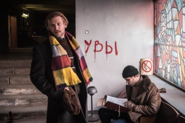Российский триумф в Каннах: права на фильм «Петровы в гриппе» выкупили более 15 стран